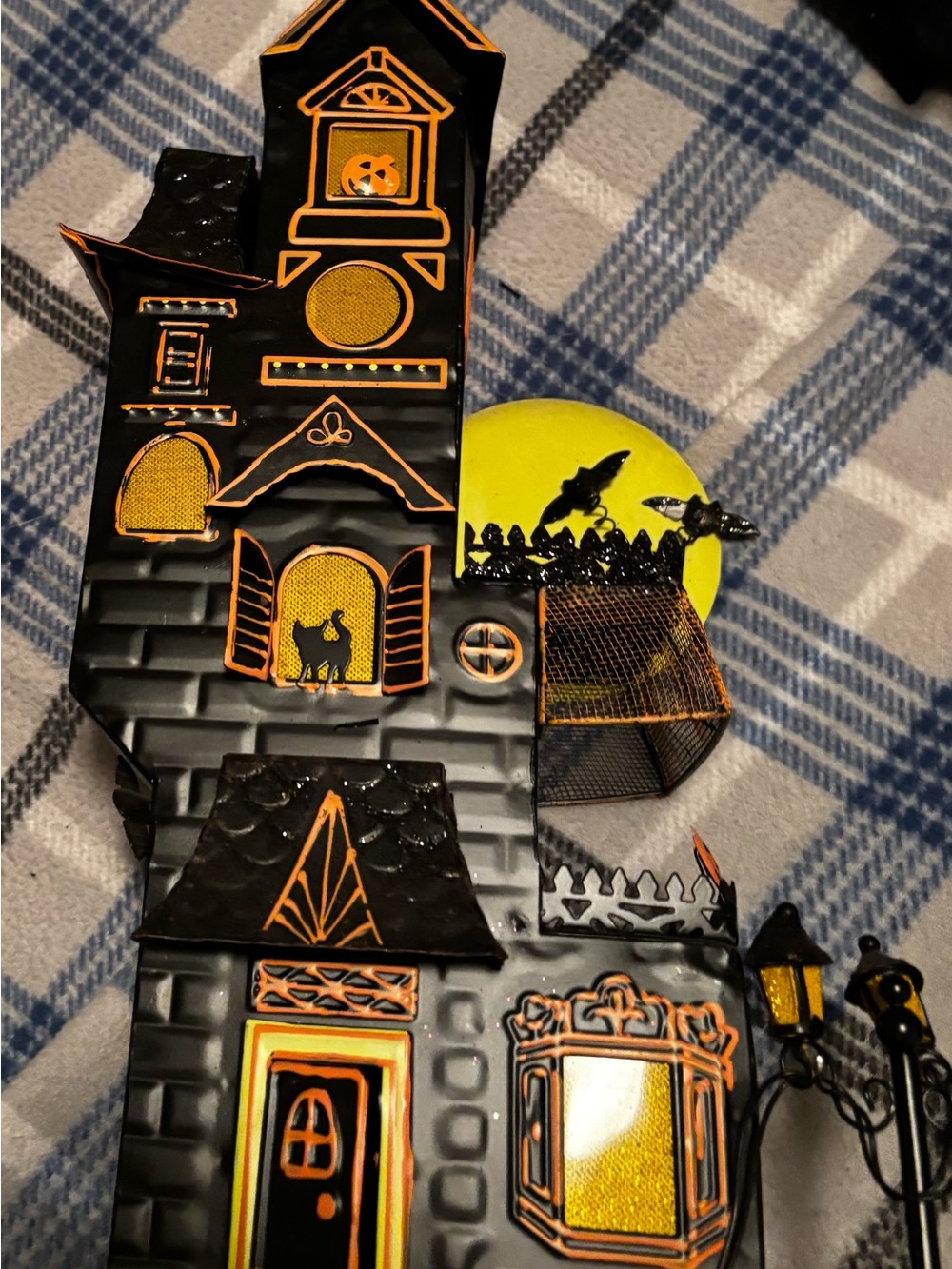 Halloween Haunted House Wall Decor - Black and Orange